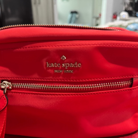 Kate Spade Red Emma camera style bag - Picture 2 of 3